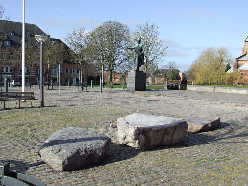 Fil:Tingstenene.jpg